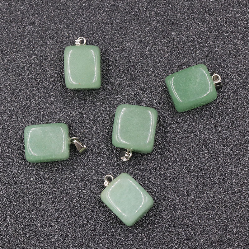 Wholesale small crystal pendants