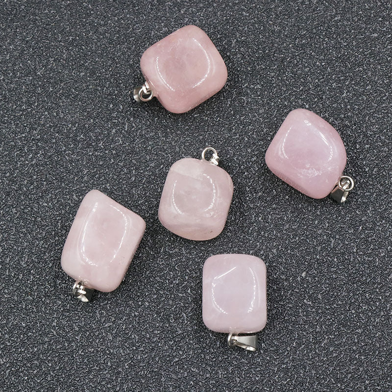 Wholesale small crystal pendants
