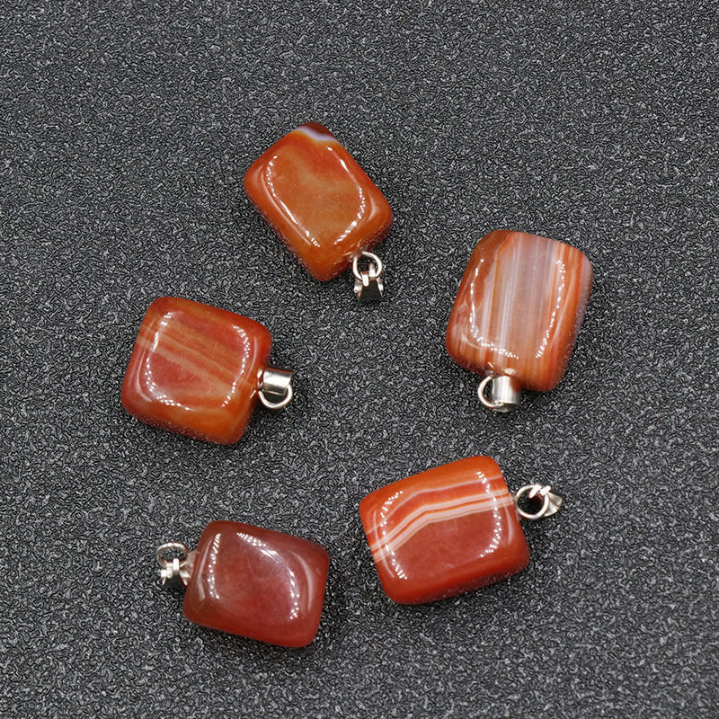 Wholesale small crystal pendants