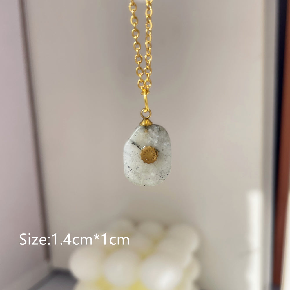 Gold engraved Gemstone necklace